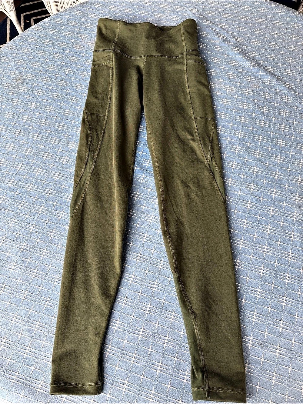 Old Navy Active Elevate Legging with Pockets, Olive Green